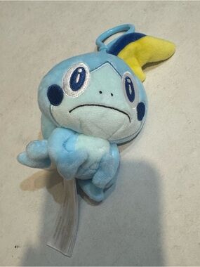 Pokemon Center Sobble Plush Limited Edition eat HTF